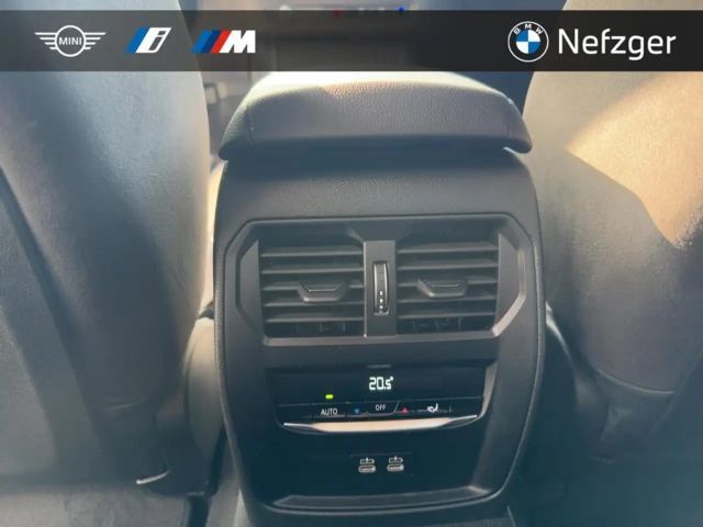 BMW 318 318i M-Sport Sedan