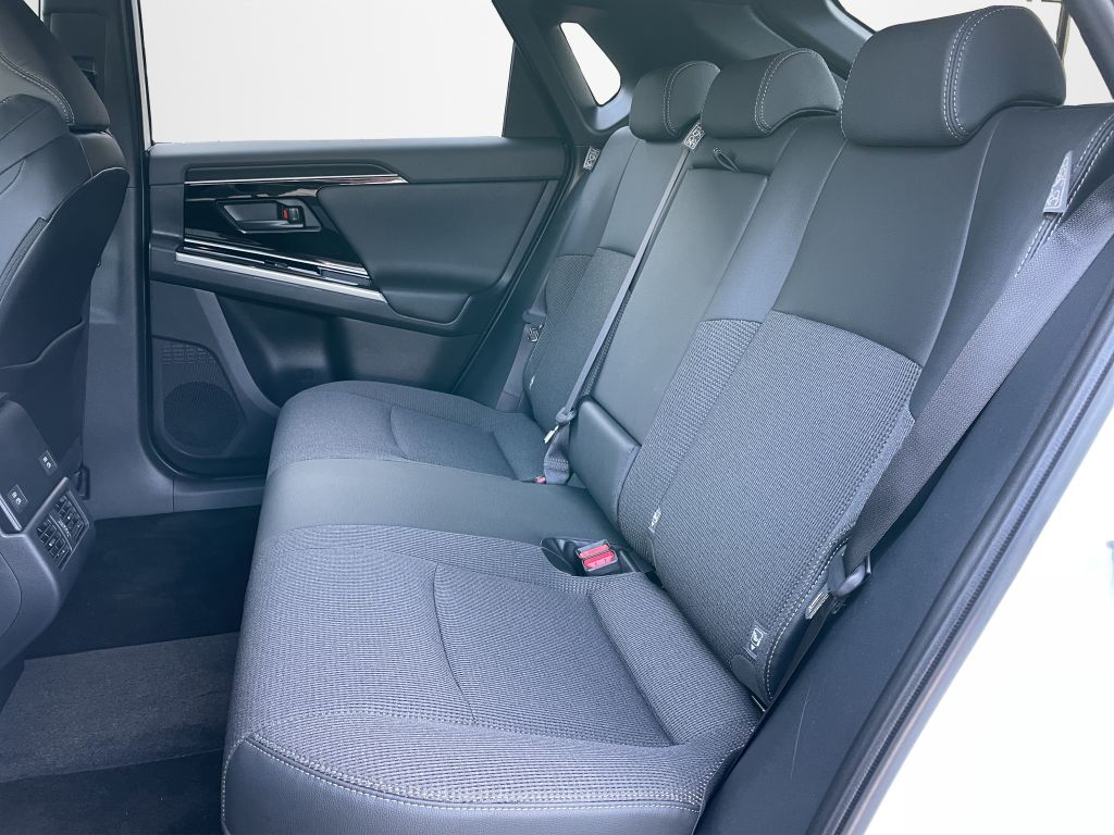 Toyota bZ4X 5-deurs Team D