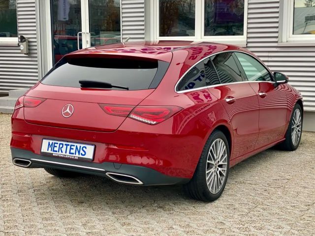 Mercedes-Benz CLA 180 Shooting Brake