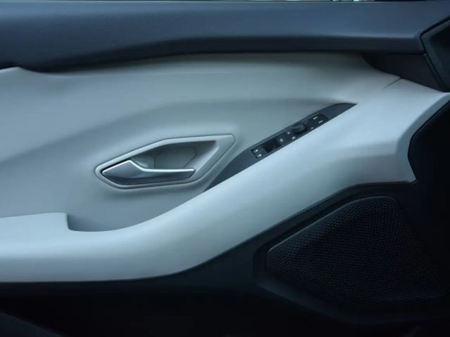 Ford Explorer EV RWD