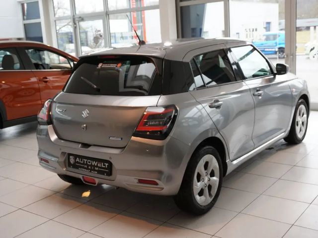 Suzuki Swift Hybrid
