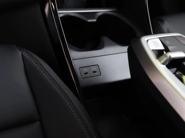 BMW 218 218i Active Tourer DCT Luxury Line