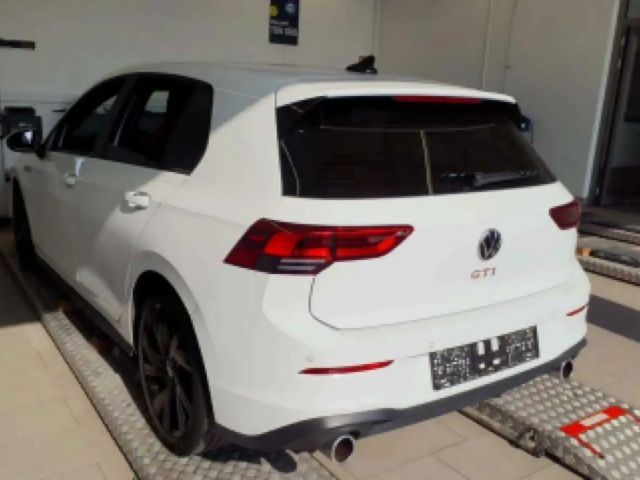 Volkswagen Golf 2.0 TSI DSG GTI