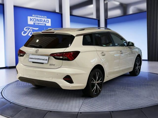 MG MG5 Luxury Standard range