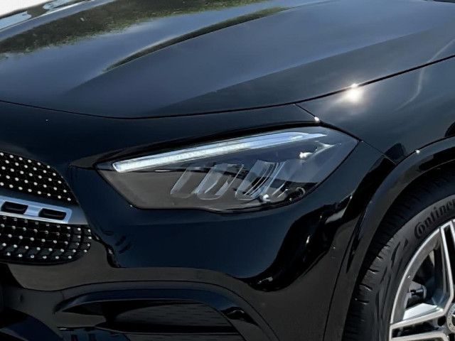 Mercedes-Benz GLA 200 AMG Line