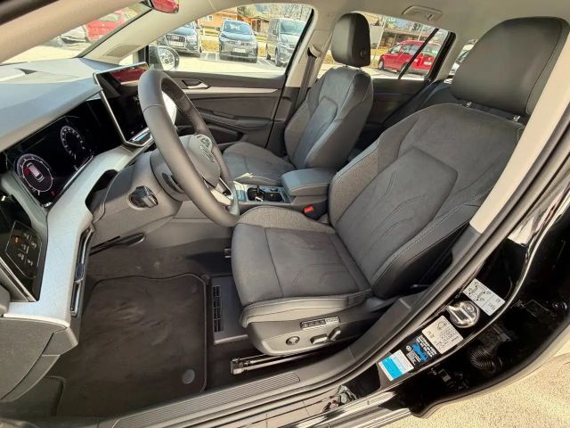 Volkswagen Golf 1.5 eTSI Life Variant