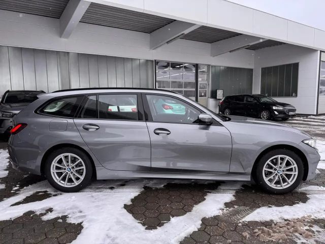 BMW 318 318i Touring