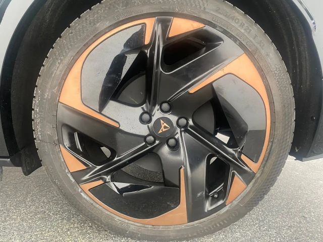 Cupra Tavascan Adrenaline