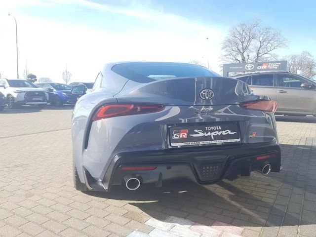Toyota Supra Dynamic GR