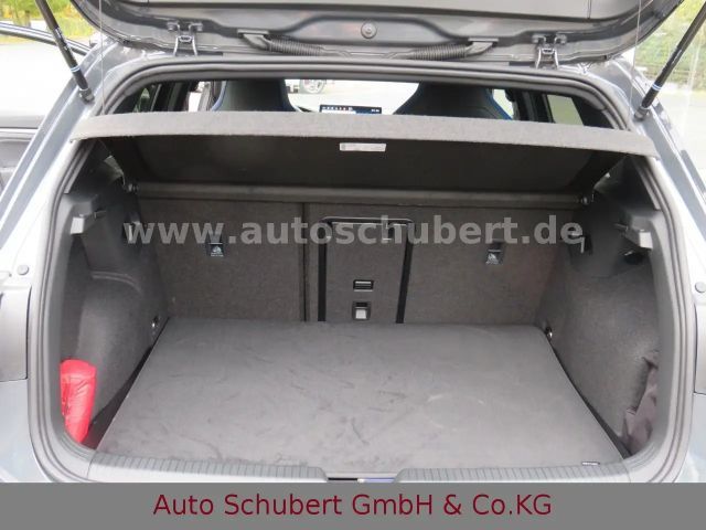 Volkswagen Golf 2.0 TSI 4Motion Golf VIII