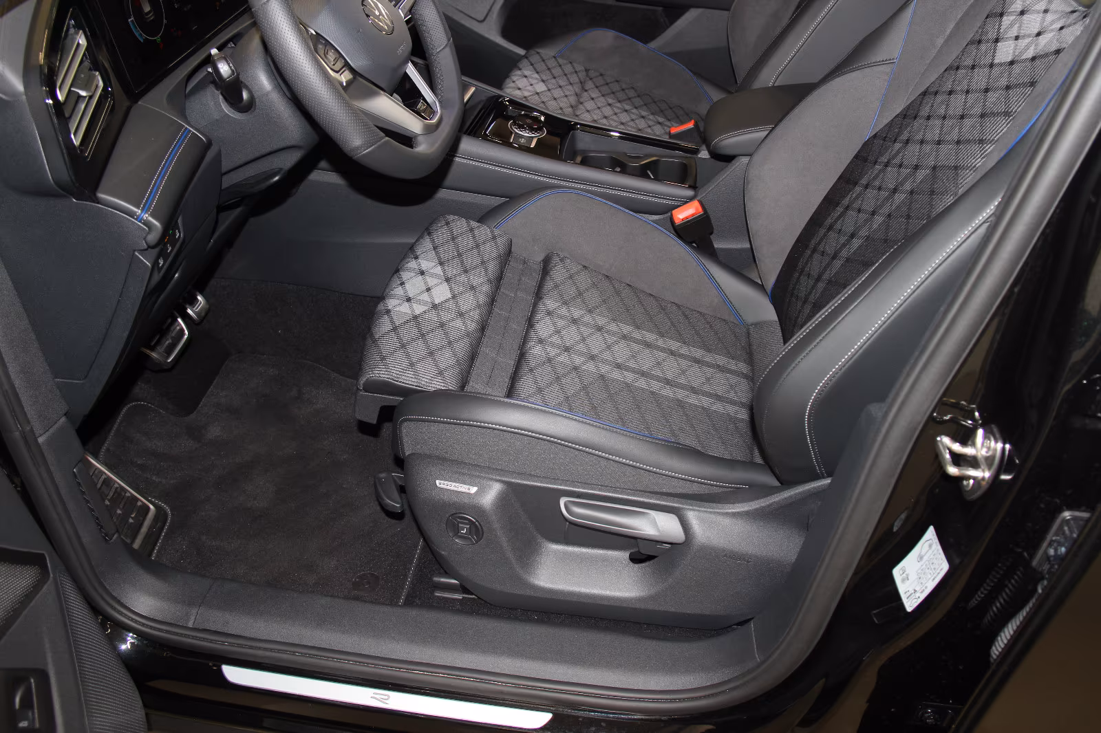 Volkswagen Tiguan 2.0 TDI R-Line