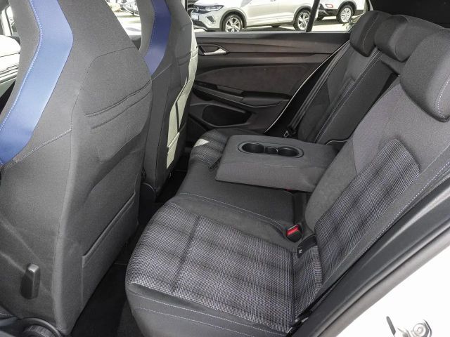 Volkswagen Golf DSG GTE eHybrid