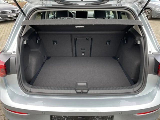 Volkswagen Golf 1.5 TSI Golf VIII Life