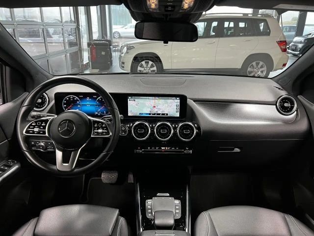 Mercedes-Benz B 180 Progressive