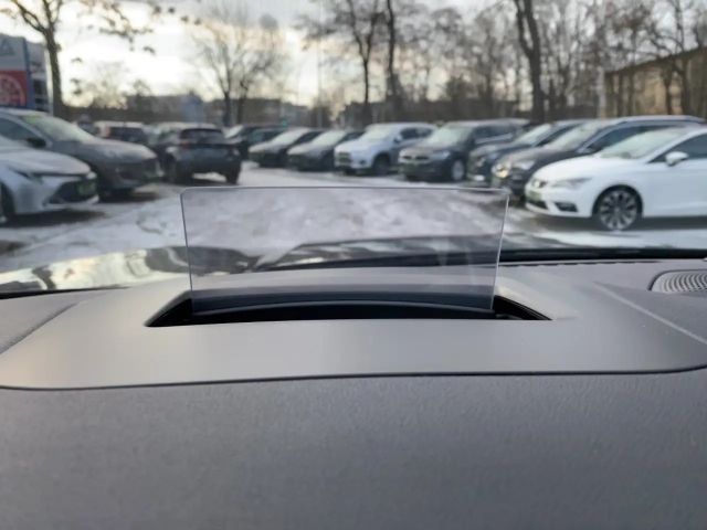 Ford Kuga Plug in Hybrid ST Line X