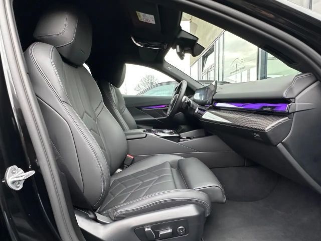 BMW 520 520d M-Sport Touring xDrive