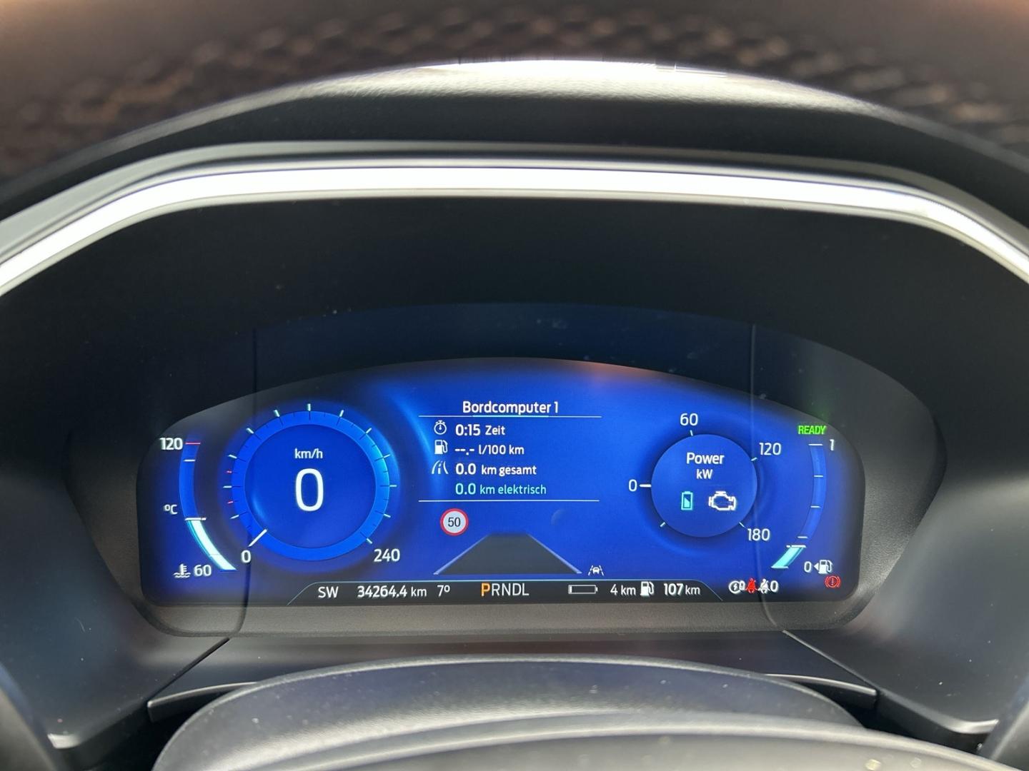 Ford Kuga Hybrid Plug in Hybrid Titanium