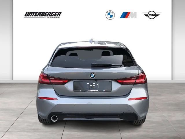 BMW 116 116d Sedan Sport Line