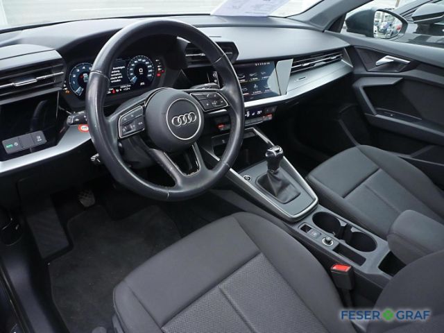 Audi A3 30 TFSI Sedan