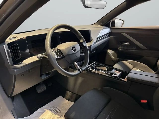 Opel Astra GS-Line Grand Sport