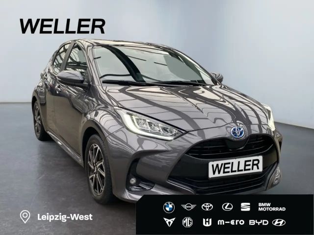 Toyota Yaris Hatchback Hybride Team D