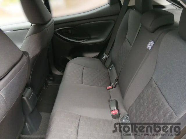 Toyota Yaris Hatchback Hybride Team D