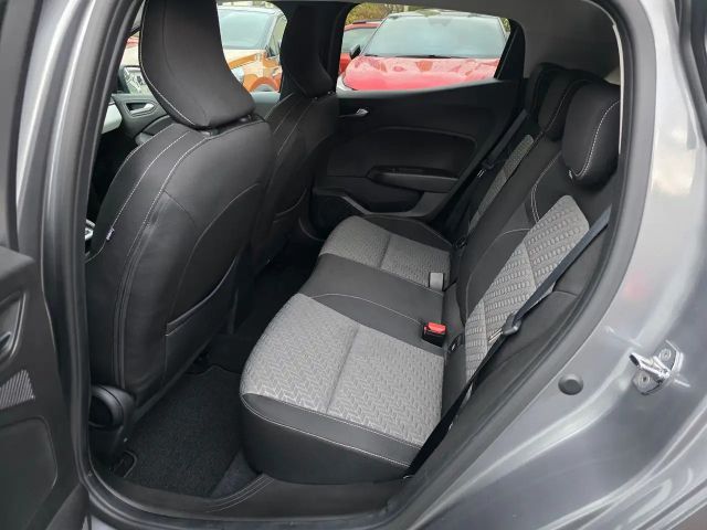 Renault Clio Evolution TCe 90