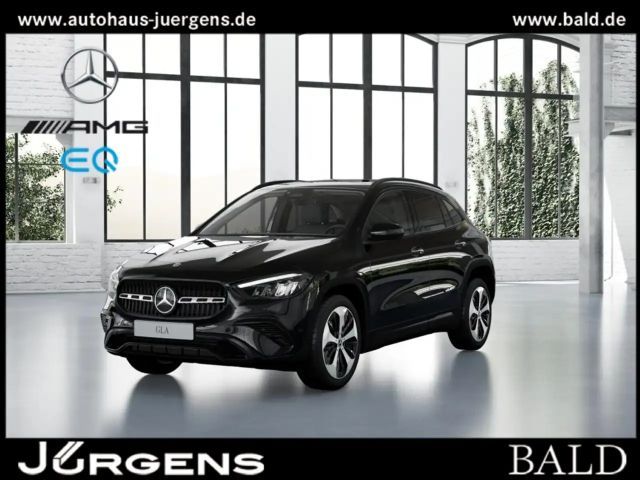 Mercedes-Benz GLA 200 Progressive