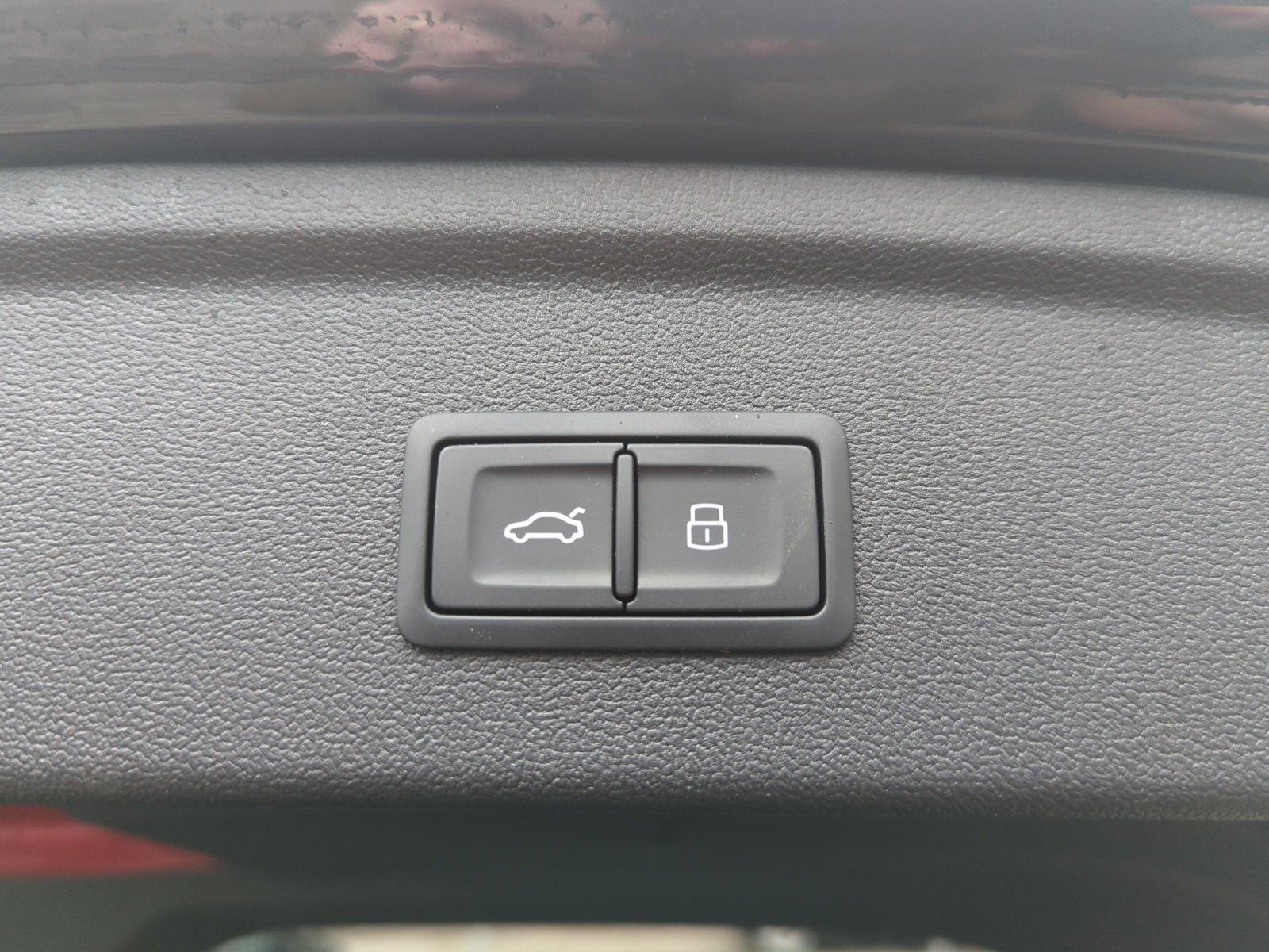 Audi S3 S-Tronic Sedan Sportback