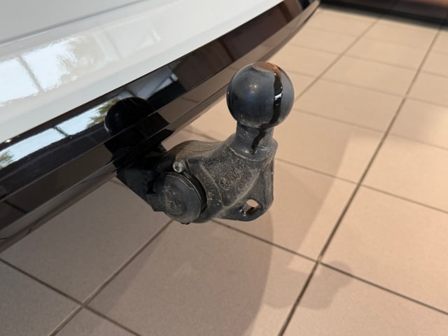 Volkswagen Touran 1.5 TSI R-Line