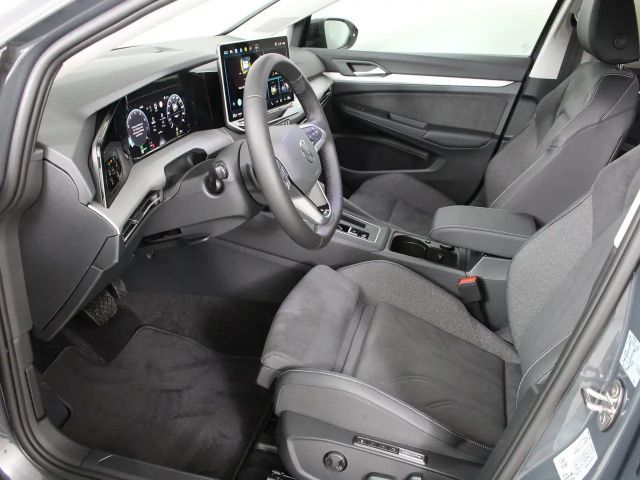 Volkswagen Golf Business DSG Variant