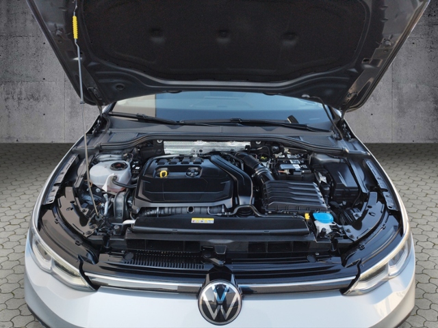 Volkswagen Golf 1.5 TSI Golf VIII