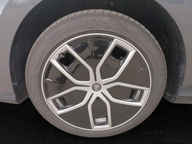 MG MG4 64 kWh Luxury