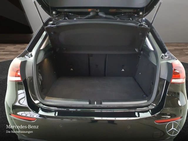 Mercedes-Benz A 180 Progressive