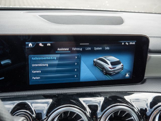 Mercedes-Benz CLA 180 Shooting Brake