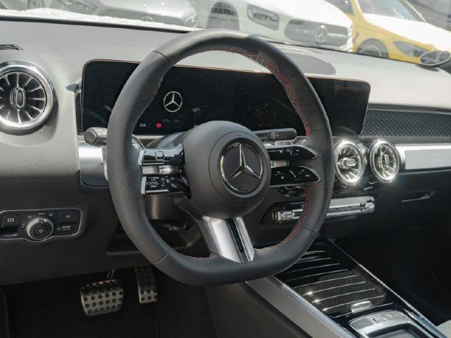 Mercedes-Benz GLB 250 4MATIC