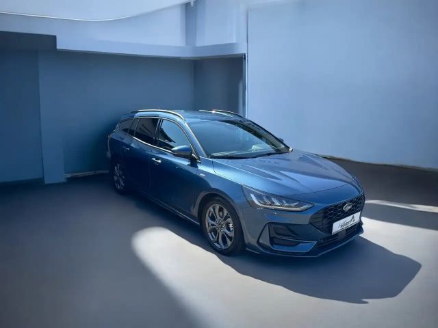 Ford Focus ST Line Wagon