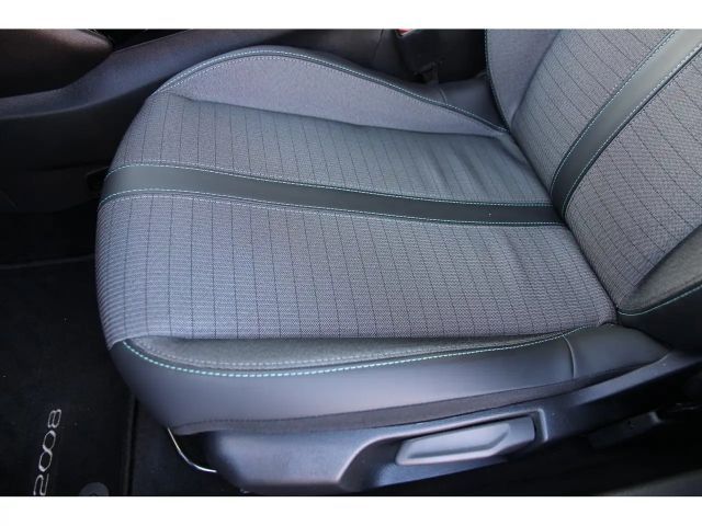 Peugeot E-2008 Allure Pack