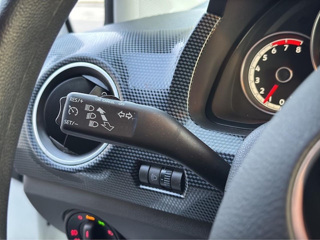 Volkswagen up! 1.0 MPI Move Move up!