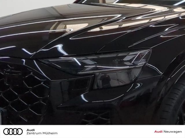 Audi RS Q8 Performance Quattro