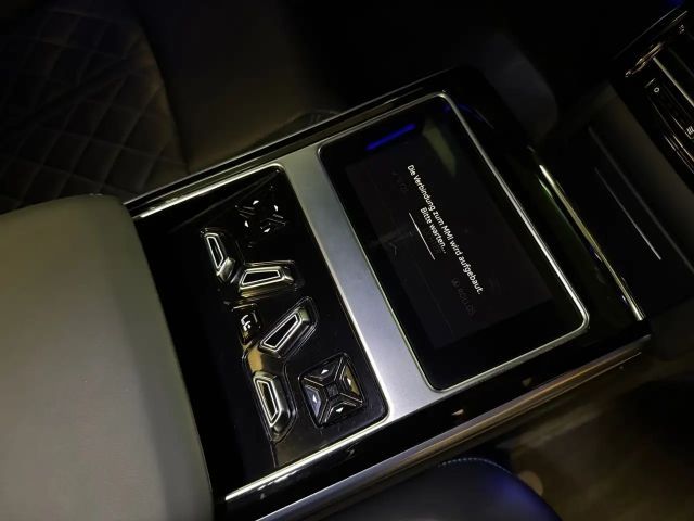 Audi A8 Quattro S-Line