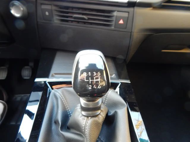 Opel Astra Enjoy Sports Tourer