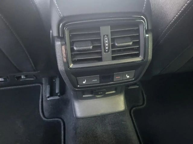 Skoda Karoq 1.5 TSI Sportline