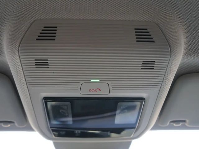 Volkswagen Golf 1.0 TSI Golf VIII Move