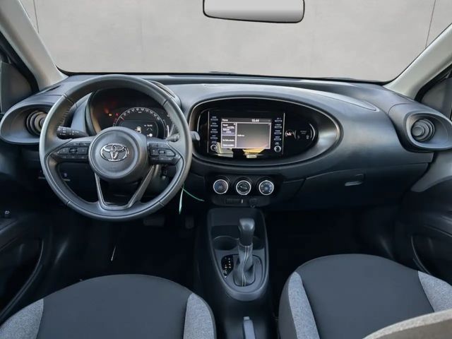 Toyota Aygo X 1.0 VVT-i Hatchback Play S-CVT