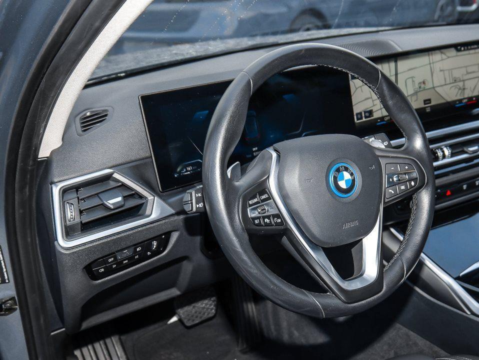 BMW 330 330e Touring