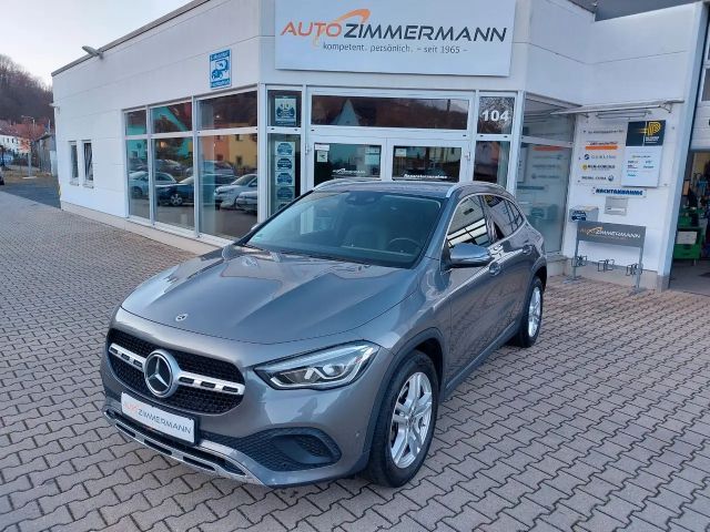 Mercedes-Benz GLA 200 Autom. LED AHK Widescreen