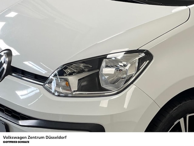 Volkswagen up! Active