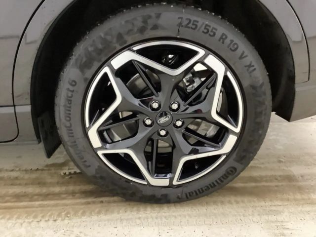 Ford Kuga Hybrid ST Line