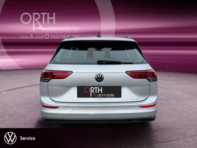 Volkswagen Golf 1.5 eTSI DSG Golf VIII Life